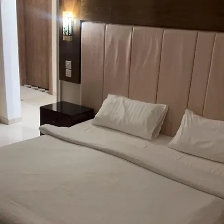 Relax Beach Hotel Yanbu Exterior photo