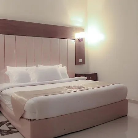 Relax Beach Hotel Yanbu Exterior photo